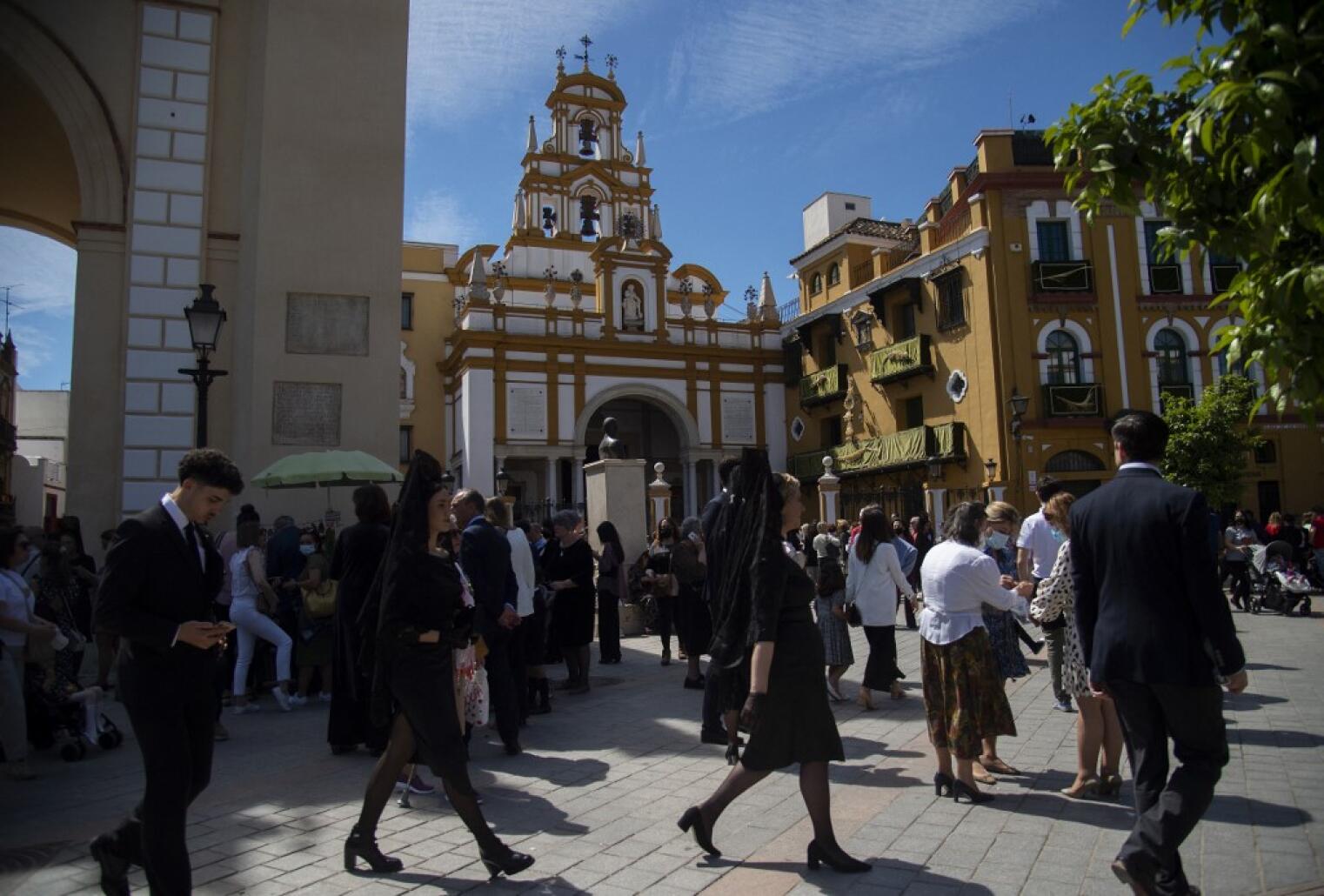 Séville, son célèbre Alcazar, son flamenco… et ses fachos