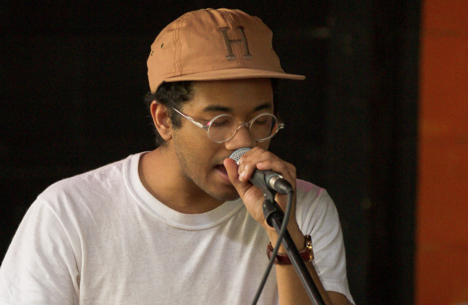 Toro Y Moi