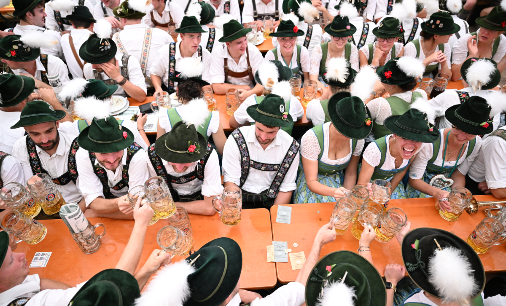 Le coup d'envoi du 189e Oktoberfest à Munich